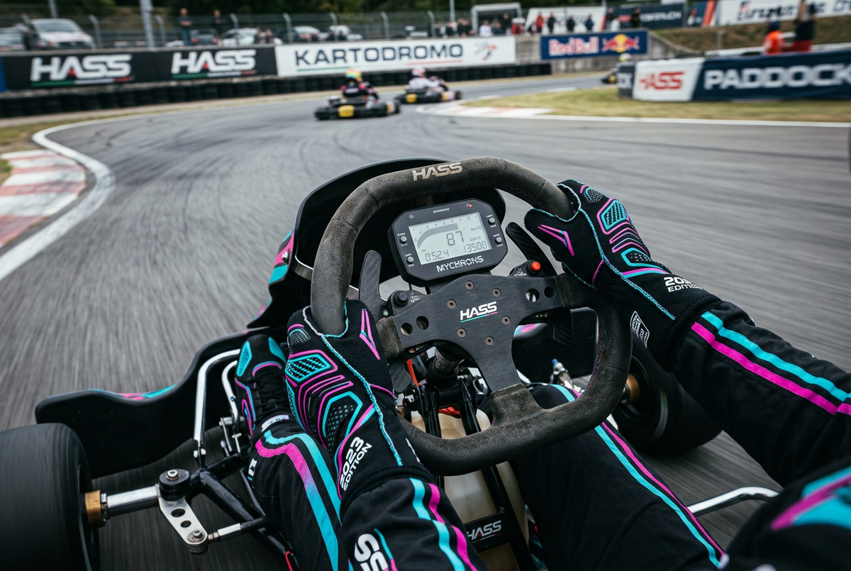 Hass Karting Gloves 2023 action shot on steering wheel